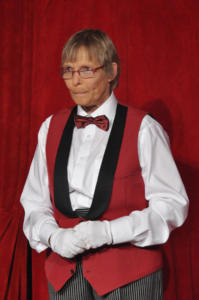 Theaterguppe Szenenwechsel - Ernst sein ist alles - Der Butler im Hause Worthing