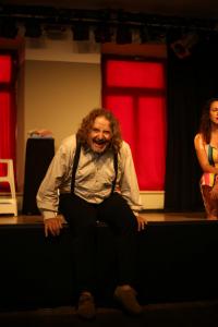 Theatergruppe-Szenenwechsel-herzerlfresser-06